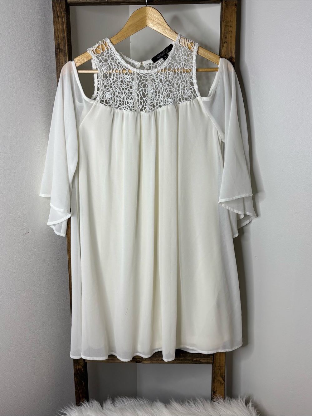 Heart Soul Women's Ivory Lace Yoke Cold-Shoulder Dress Size XL